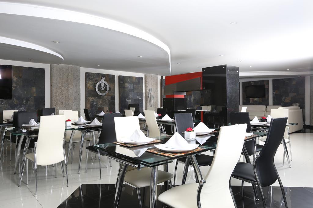 Hotel Suites 108 Bogota Buitenkant foto