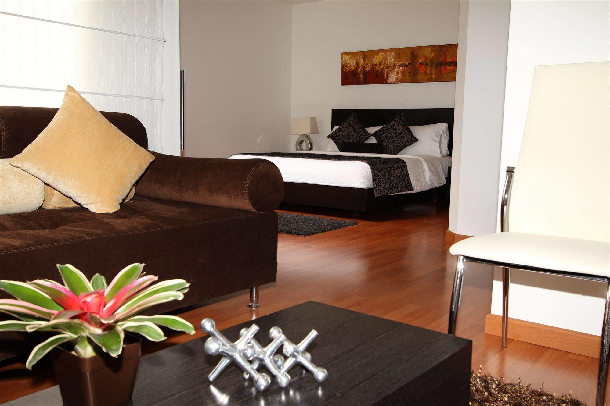 Hotel Suites 108 Bogota Buitenkant foto