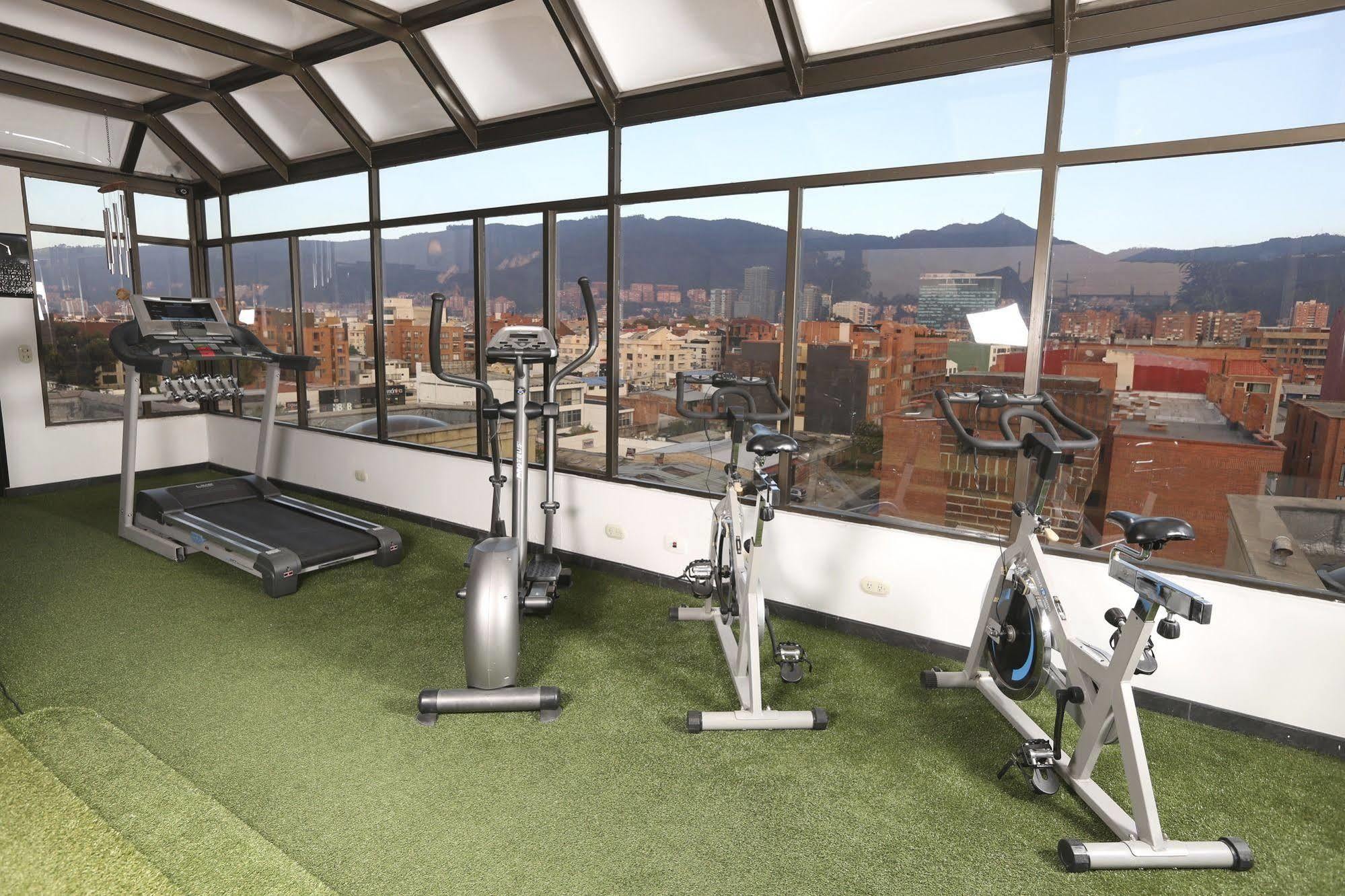 Hotel Suites 108 Bogota Buitenkant foto